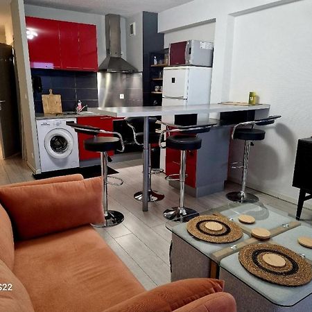 Aka Appart'Hotel " Le Petit Coin De Lavaur" ลาวัวร์ ภายนอก รูปภาพ